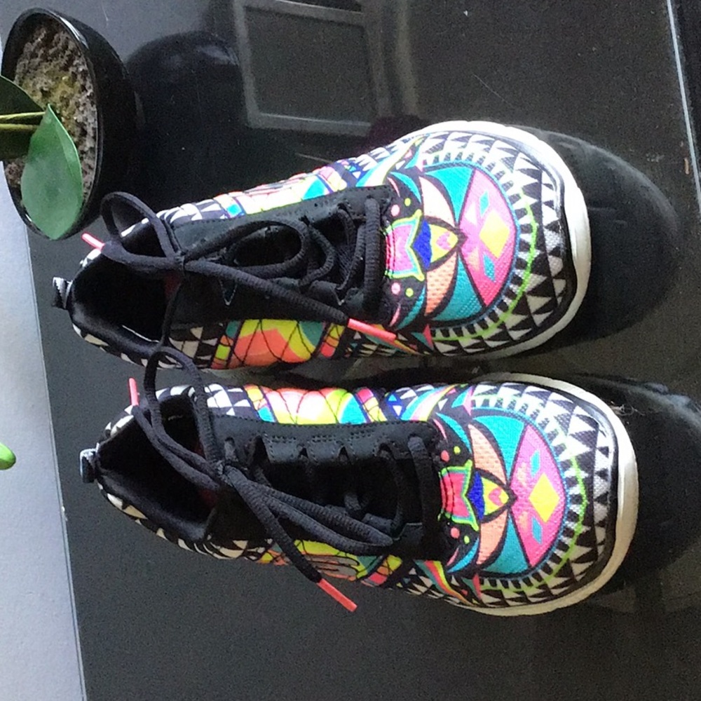 Skechers sneakers